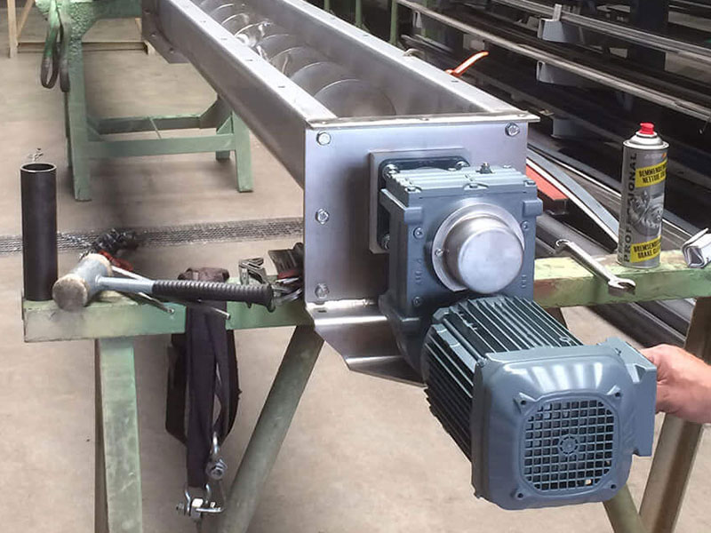 page-schroeftransporteurs